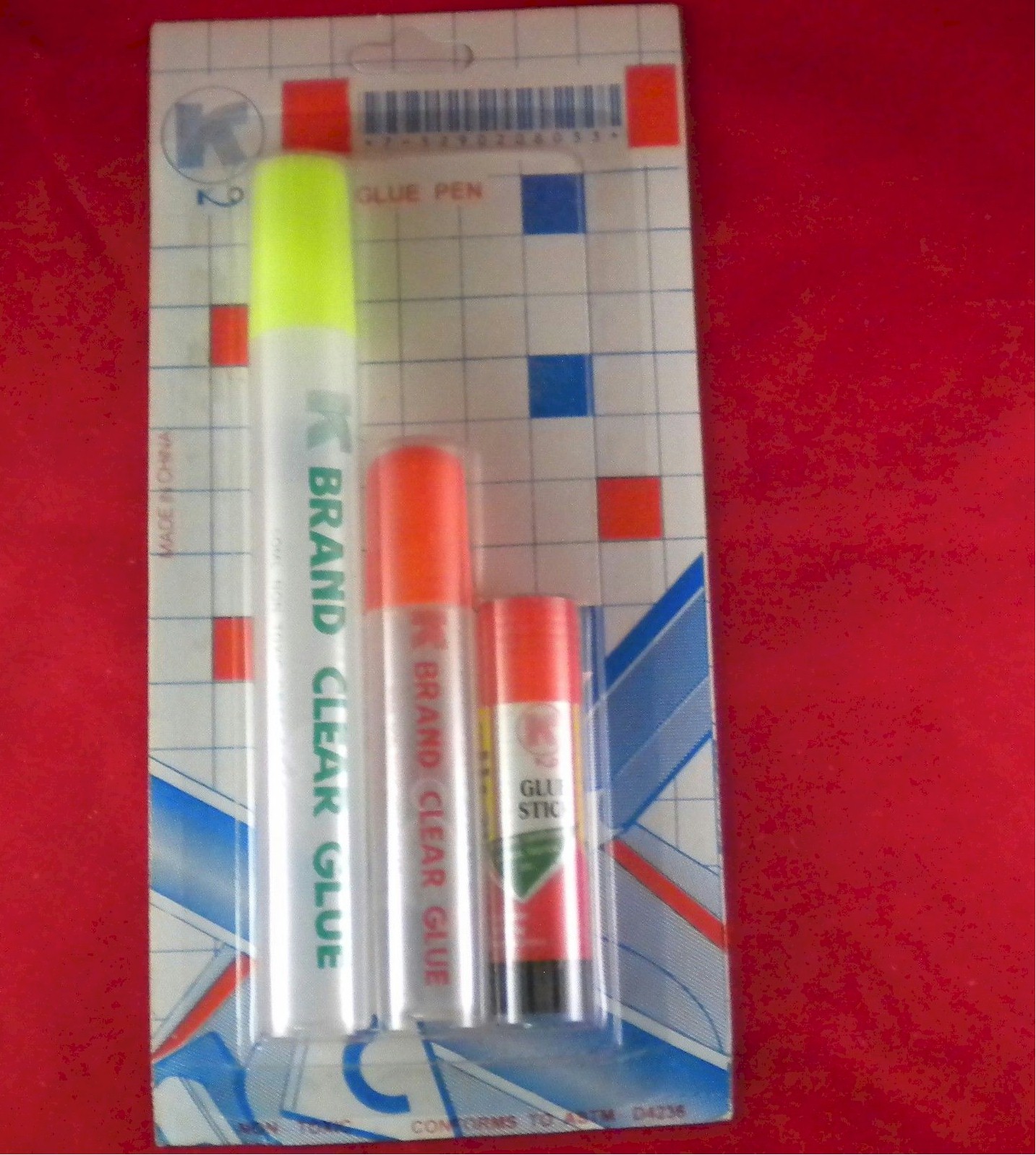 Glue Stick Pens 3 Piece Carded - Unit Of 12 - MSRP $8.00 Each