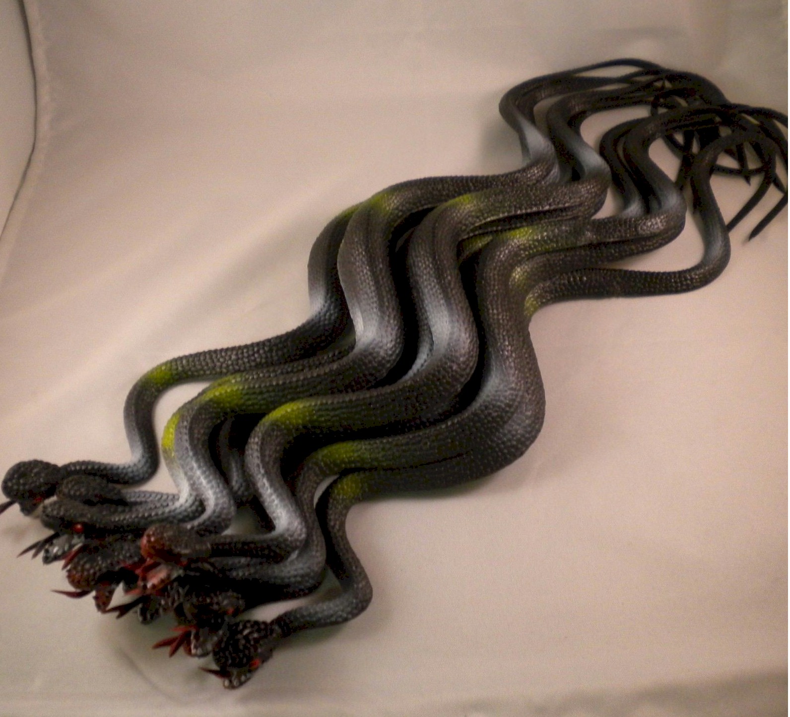 24 Inch Scary Snakes - One unit is 24 Snakes - MSRP $3.99 Each - U Pay $.80 Each