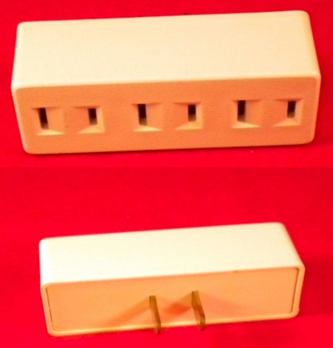 3 Way Electric Outlet Adapter - Unit Of 12 Adapters - MSRP $3.99 Each - U Pay $.90 Each