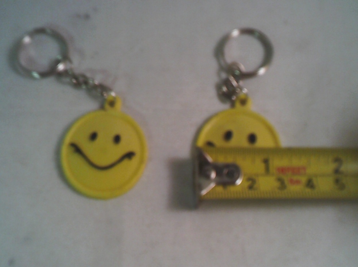 Smile Face Round Keychain - Unit Of 144 Keychains - MSRP $.50 each - U Pay $.10 Each