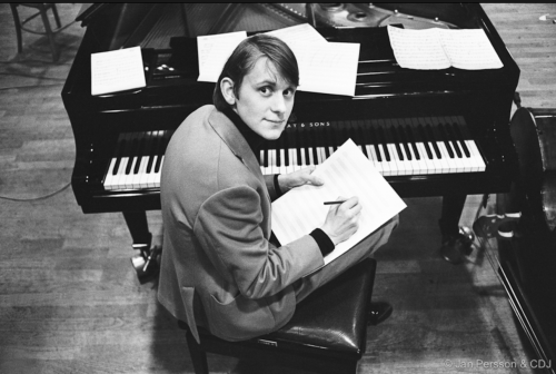 Young Bill Evans at piano