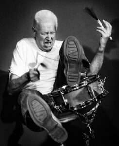 Han Bennink playing drums