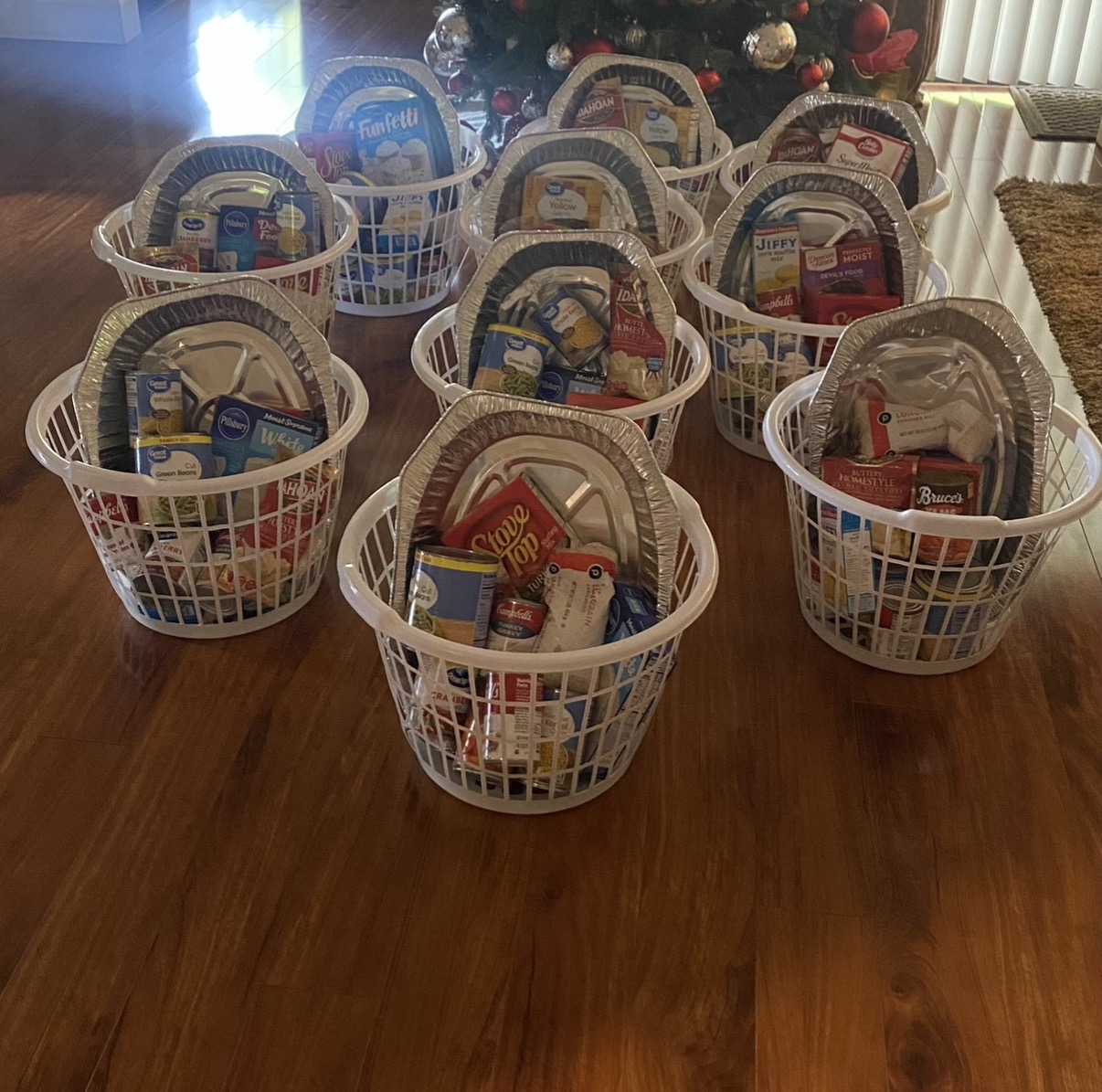 Thanksgiving Baskets Donation