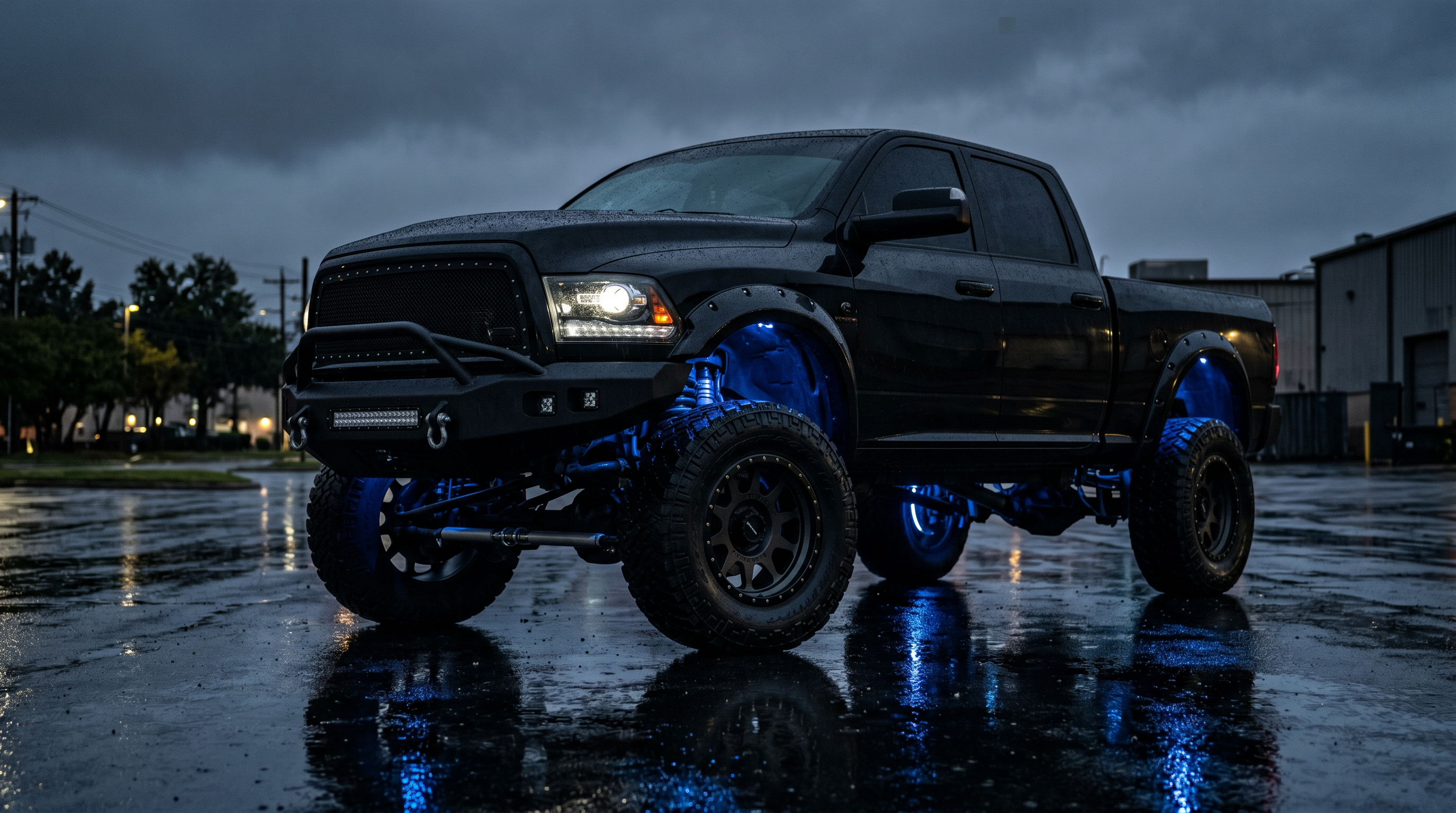 Will 35-Inch Tires Fit My Truck Without a Lift? Stock Suspension Guide by Model
