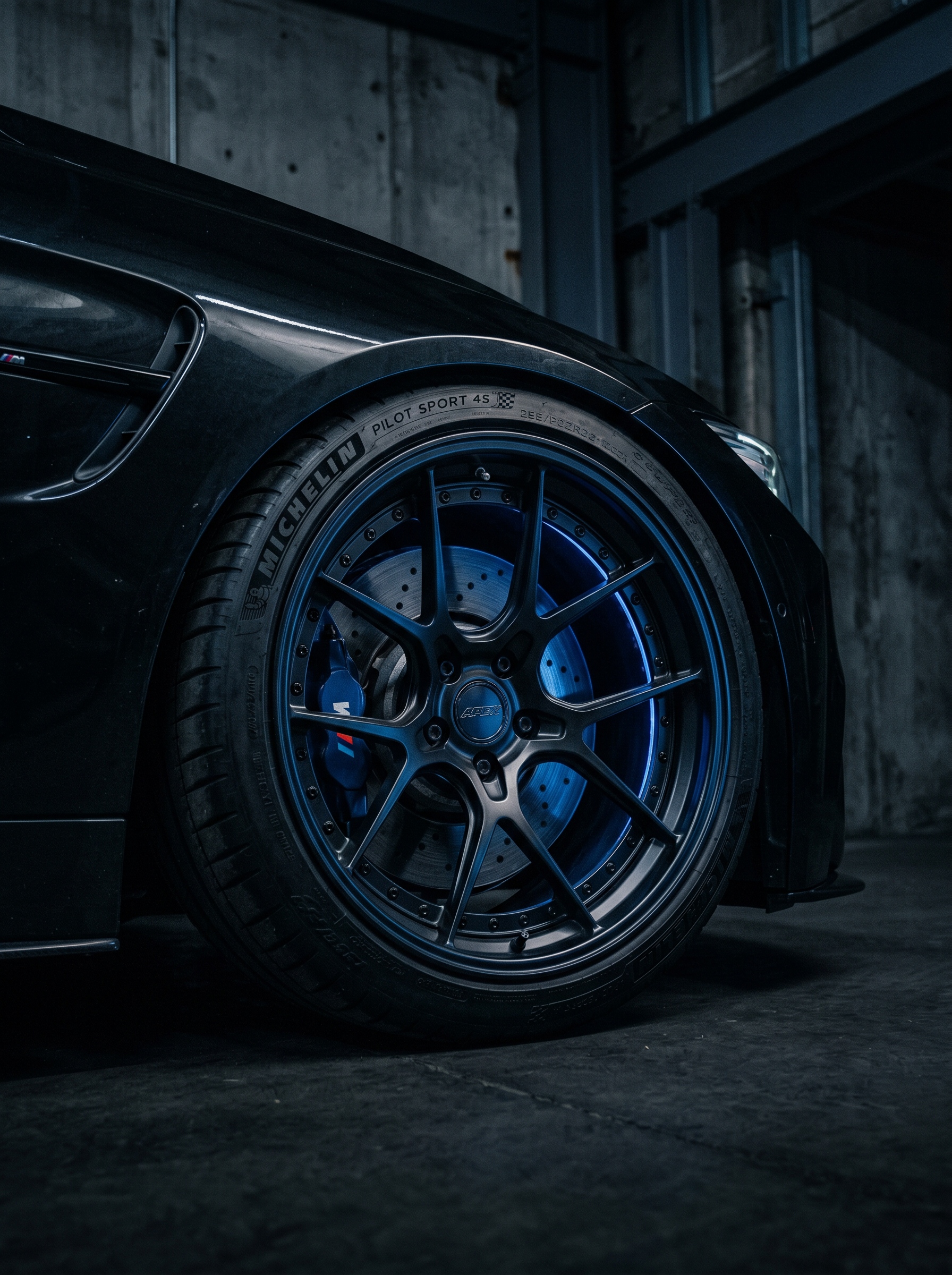 Wheel Offset Explained: Positive vs Negative Offset for Flush Fitment Perfection