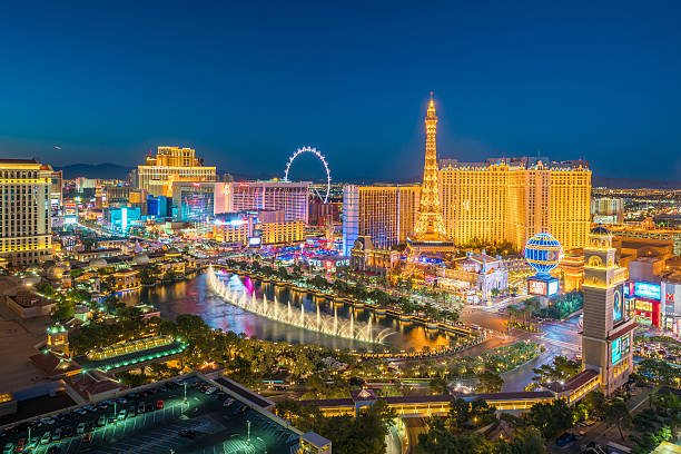 Las Vegas Strip at night – Vegas Agenda default article image