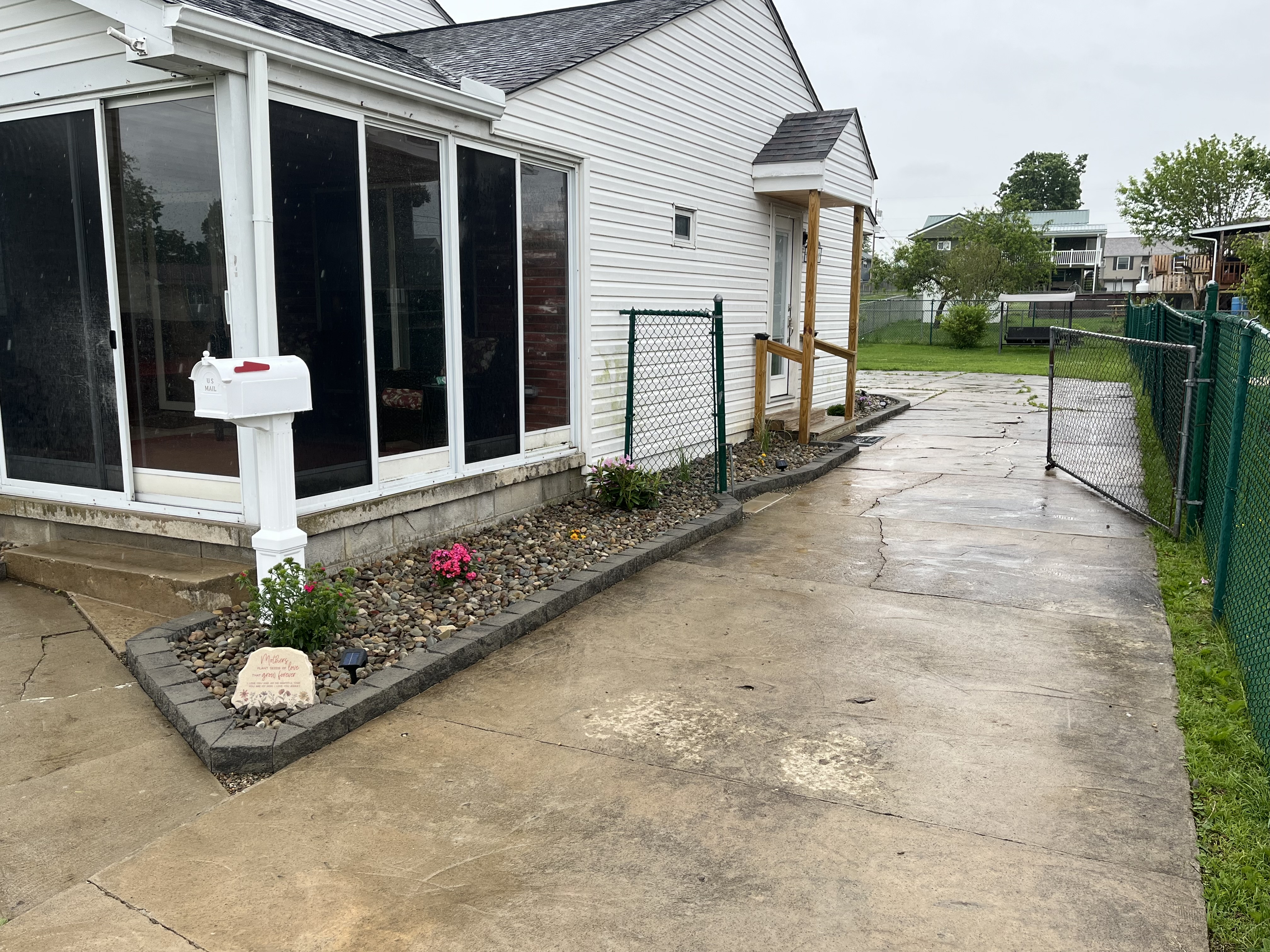 Clean walkway edges and landscape detail