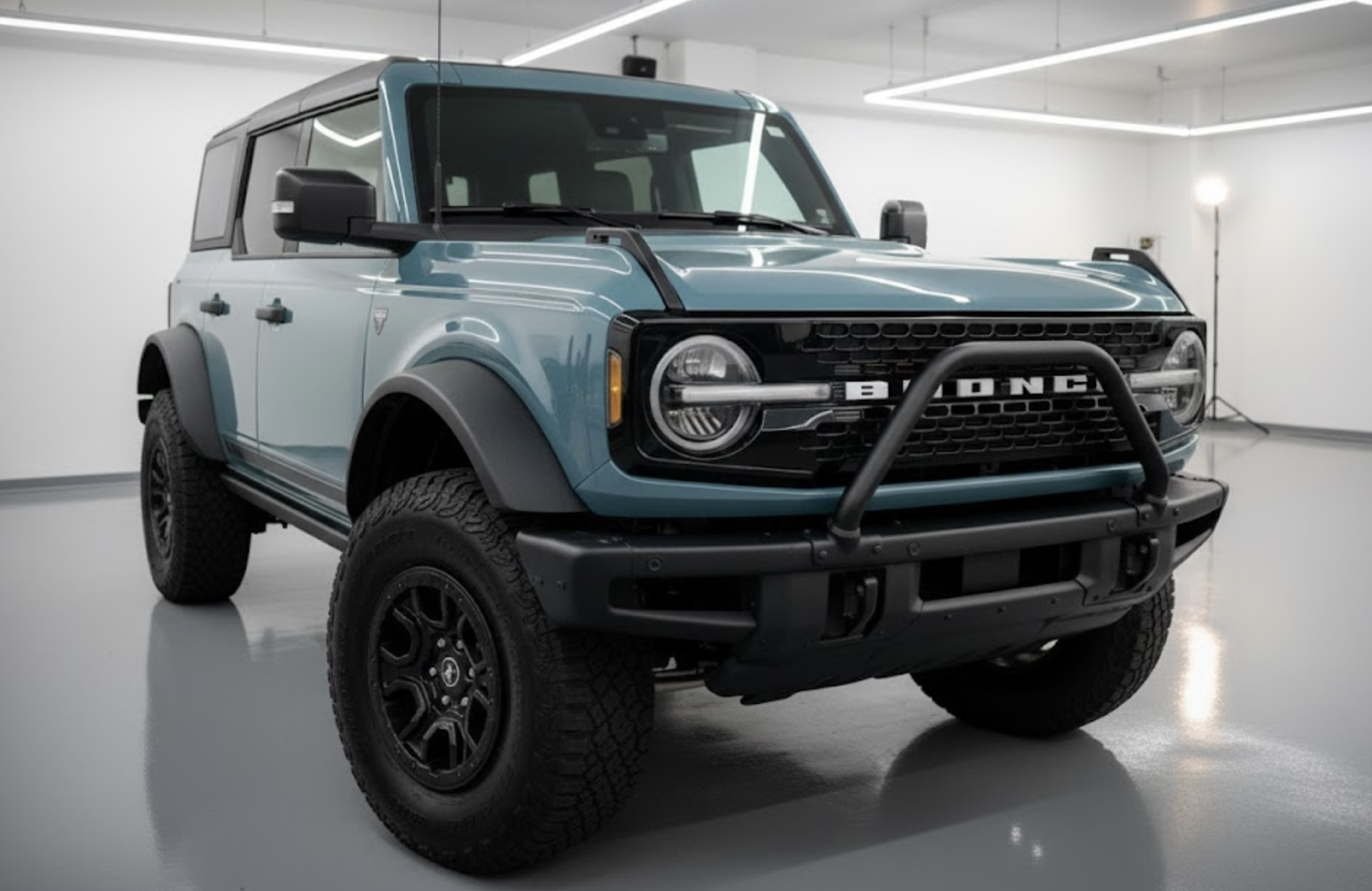 Ford Bronco detailing - pristine blue finish with ceramic shine