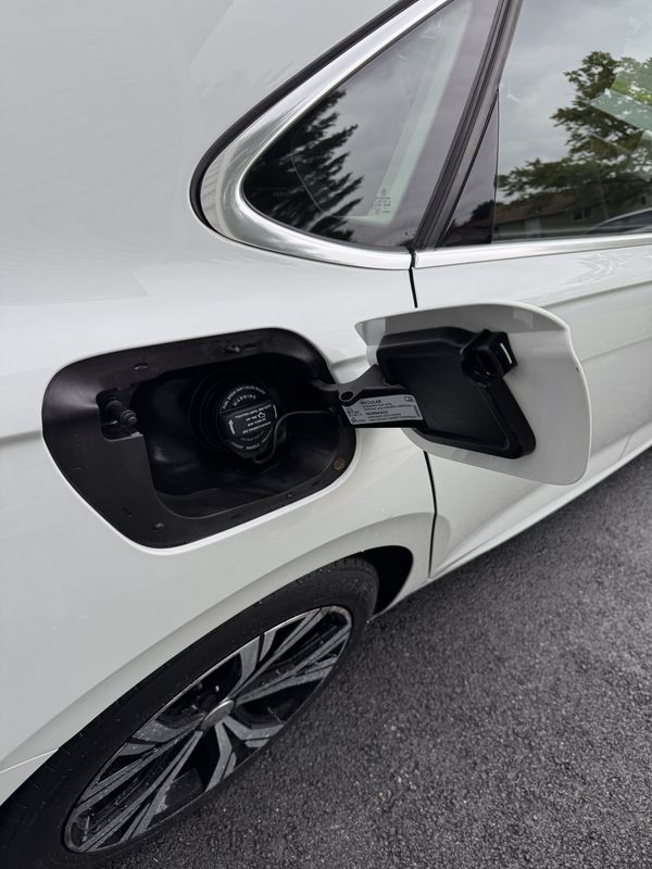 Volkswagen Fuel Door & Filler Surround Detail