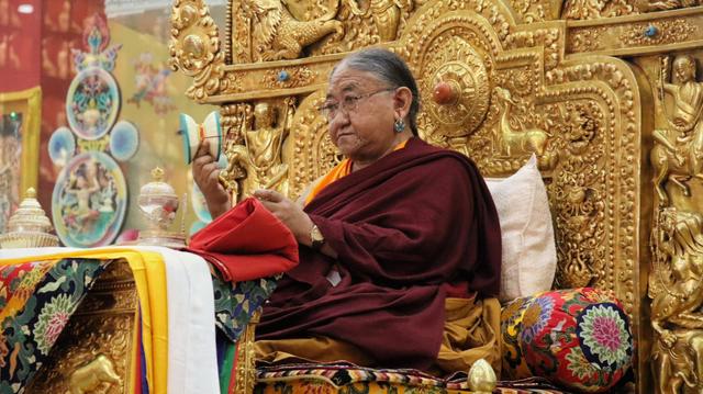 Portrait of His Holiness the 41st Sakya Trichen in ceremonial robes